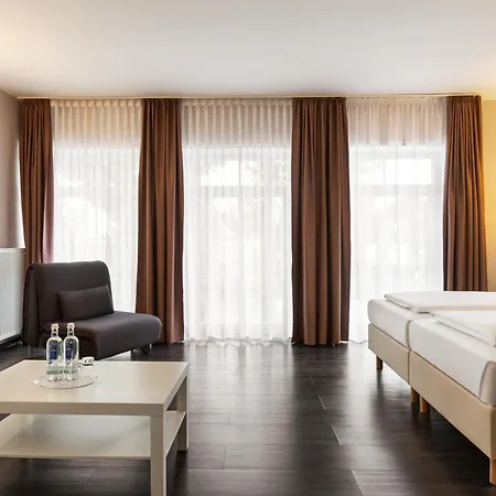 Hotel Amedia Express Bielefeld, Trademark Collection By Wyndham