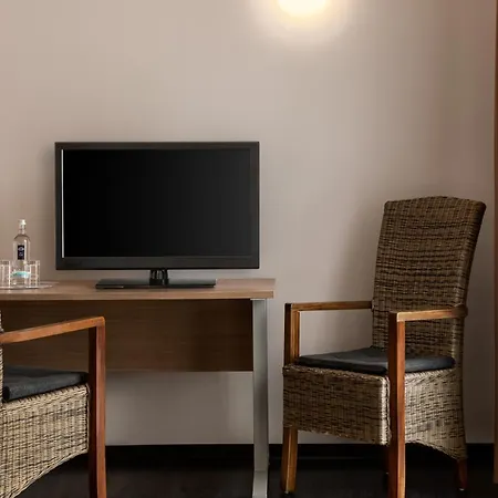 Amedia Express Bielefeld, Trademark Collection By Wyndham Hotel 3*