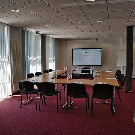 Amedia Express Bielefeld, Trademark Collection By Wyndham Hotel 3*