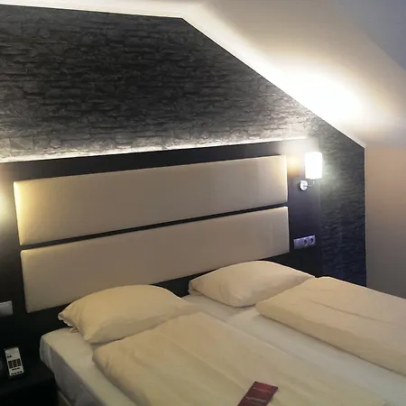 Amedia Express Bielefeld, Trademark Collection By Wyndham Вертер