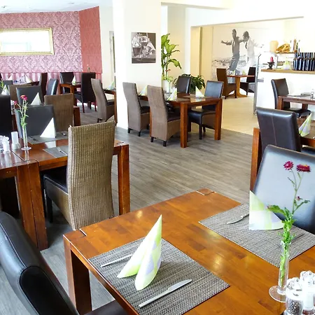 Hotel Amedia Express Bielefeld, Trademark Collection By Wyndham