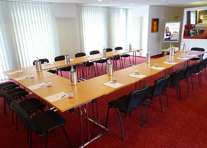 Hotel Amedia Express Bielefeld, Trademark Collection By Wyndham