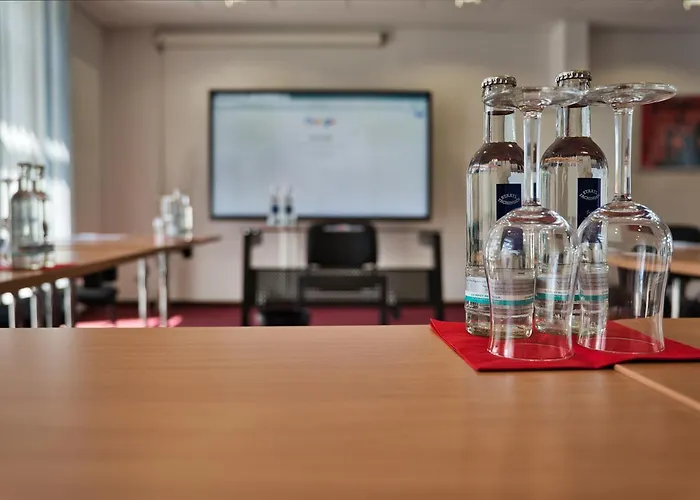 Amedia Express Bielefeld, Trademark Collection By Wyndham Hotel 3*