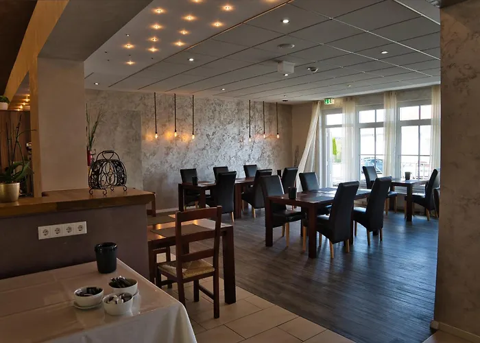 Amedia Express Bielefeld, Trademark Collection By Wyndham Hotel 3*