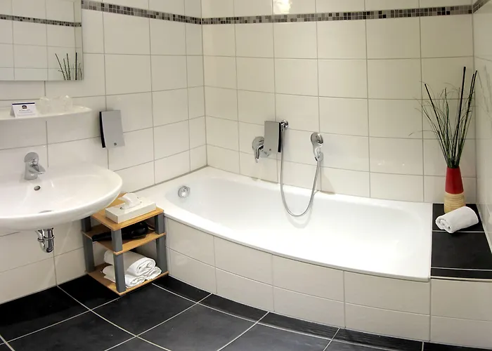 Amedia Express Bielefeld, Trademark Collection By Wyndham Hotel 3*